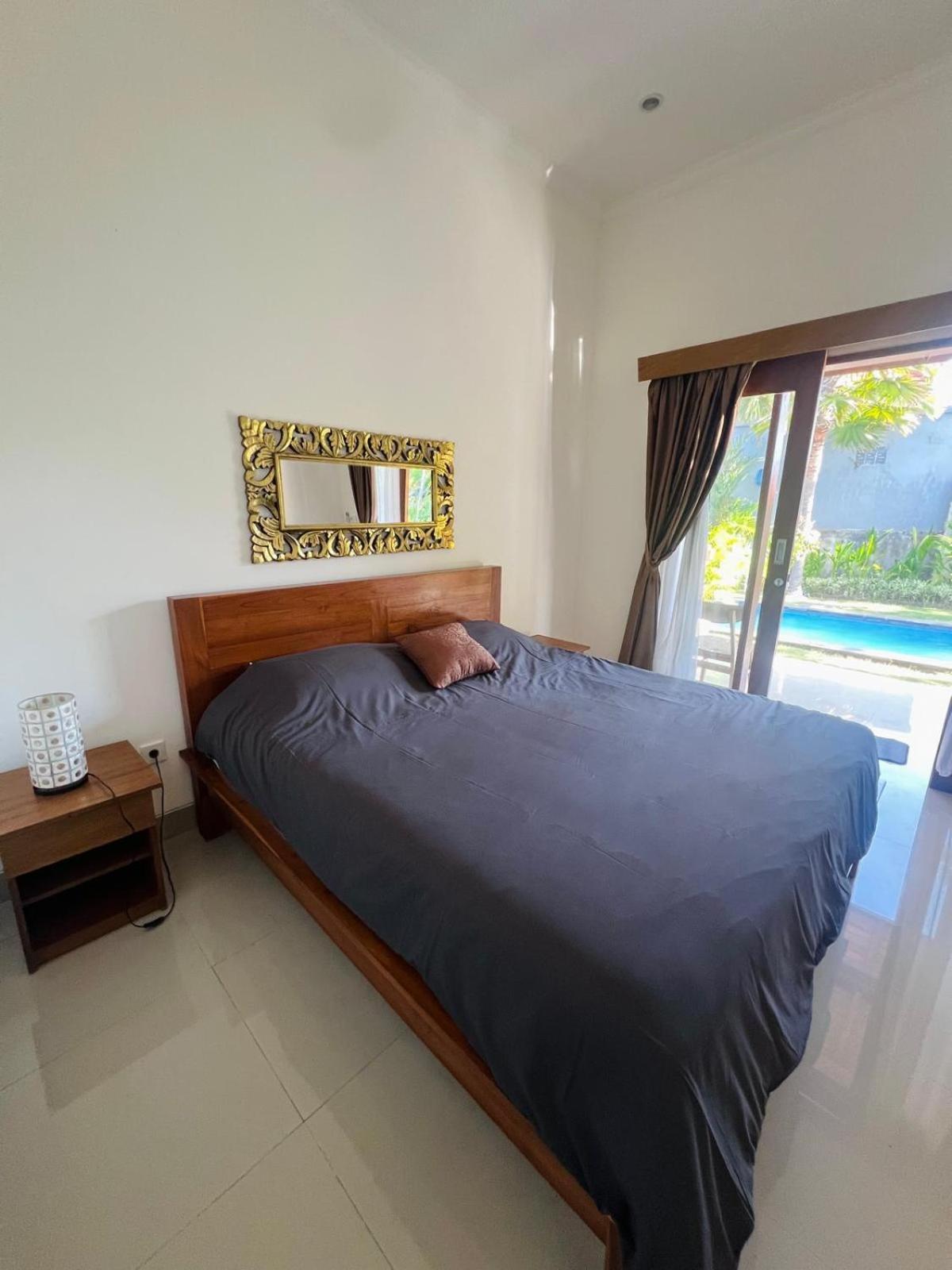 Wiryaroja Guest House Canggu  Exterior photo